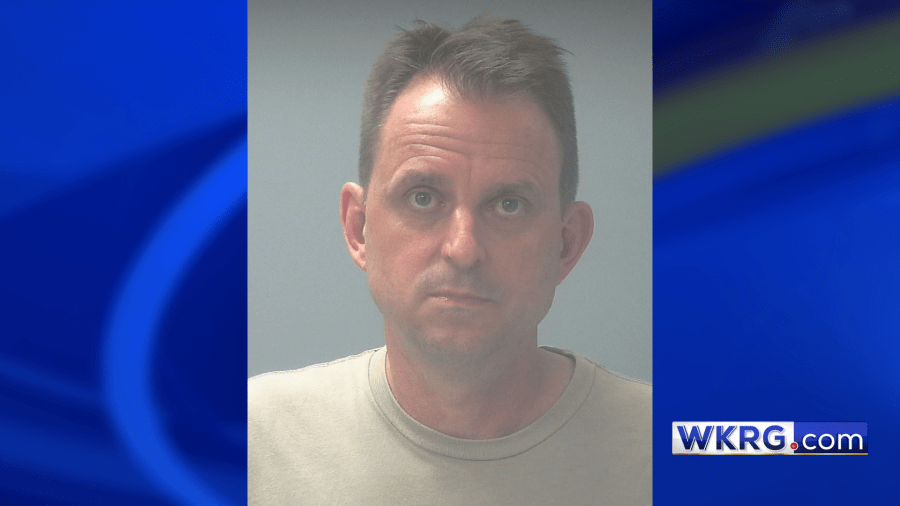 NAS Pensacola lieutenant commander arrested on domestic violence charge: SRCSO