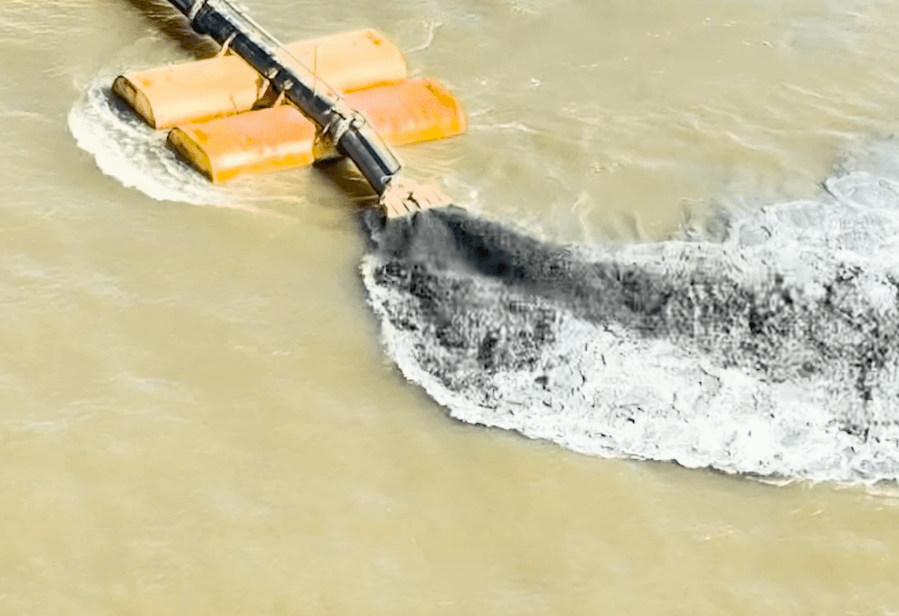 Fishermen raise concerns over dredging in Mobile Bay, claim it is destroying sea life