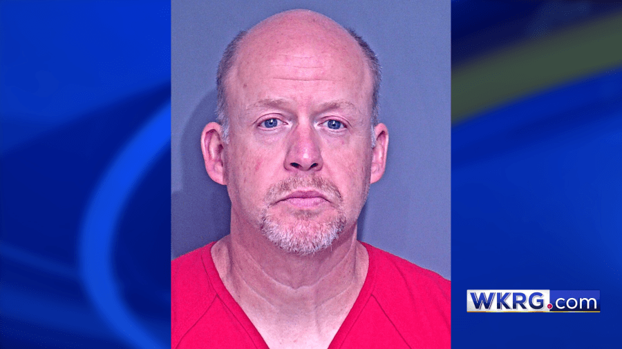 Former Loxley pastor sentenced for child porn possession