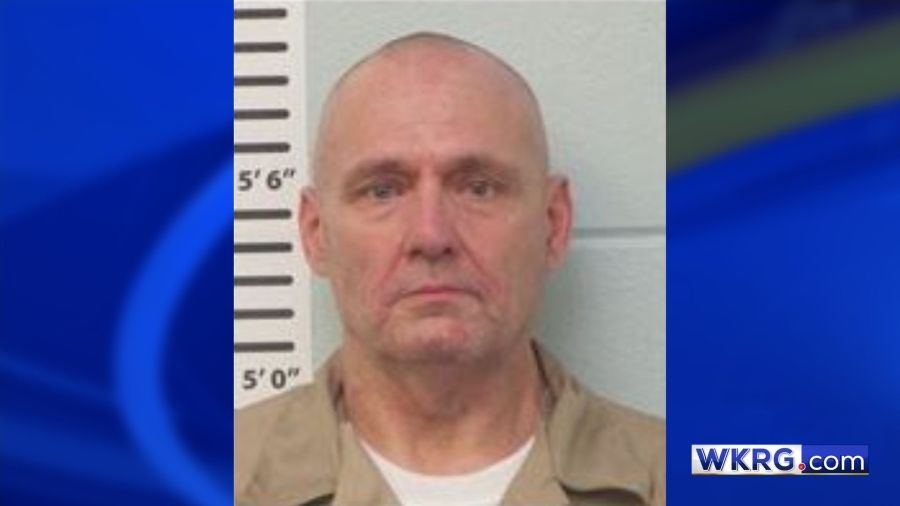 Alabama inmate escapes from Mobile work release
