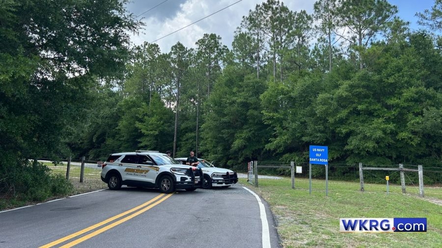 Hard helicopter landing in Santa Rosa County sends 2 to hospital