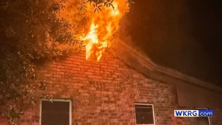 Fire destroys Escambia County, Florida home