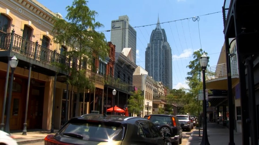 Mobile eyeballs lodging tax increase to pay for Civic Center and Mobile Regional Airport costs