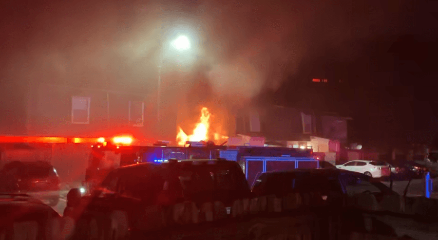 Fire at Mobile apartment complex displaces 3 families