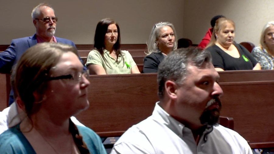 ‘She is harassing me': Parents of missing Sumner County teen testify against YouTuber covering the case