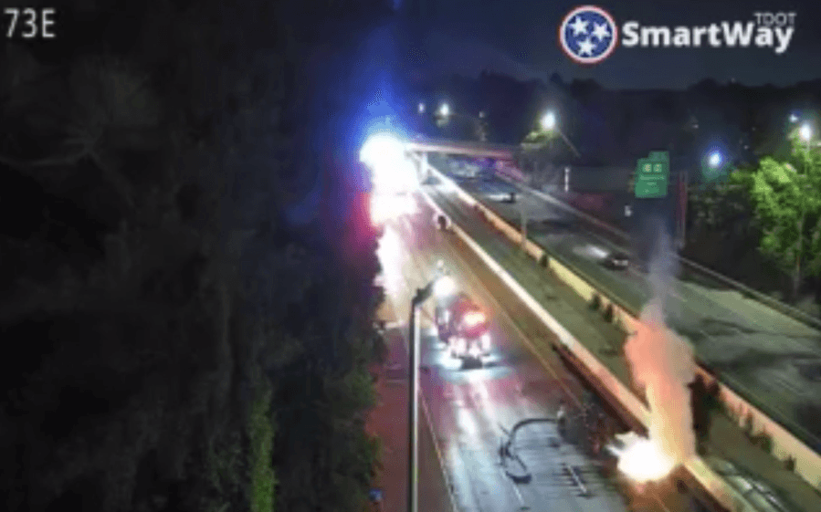 Motorcyclist critically injured after multi-vehicle crash on I-440 in Nashville