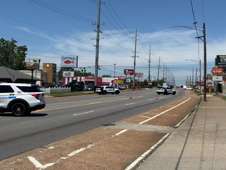 MNPD: Armed woman in custody after barricading herself in Madison restaurant