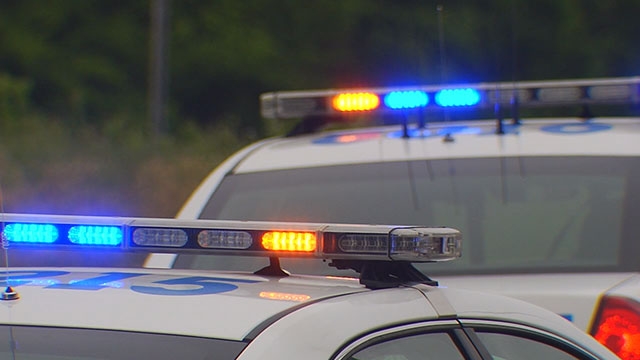 Stolen AR-15 recovered from man who allegedly pointed it at detective in Nashboro Village