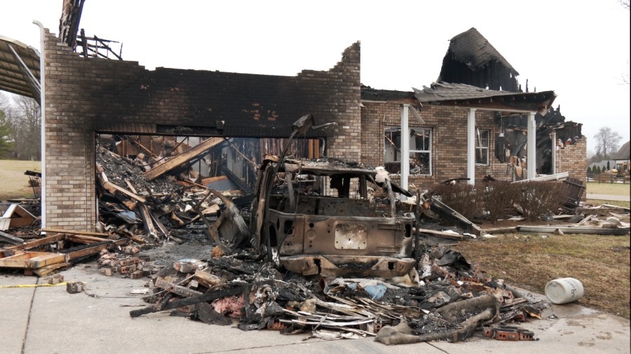 ‘It's all gone': Sumner County home burns down amid jurisdiction dispute between fire departments