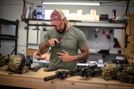 Clarksville gun shop fights to get Federal Firearms License back
