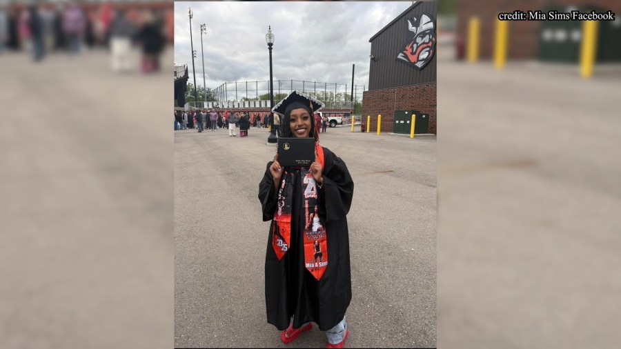 Shooting kills 18-year-old woman in Jackson, police say