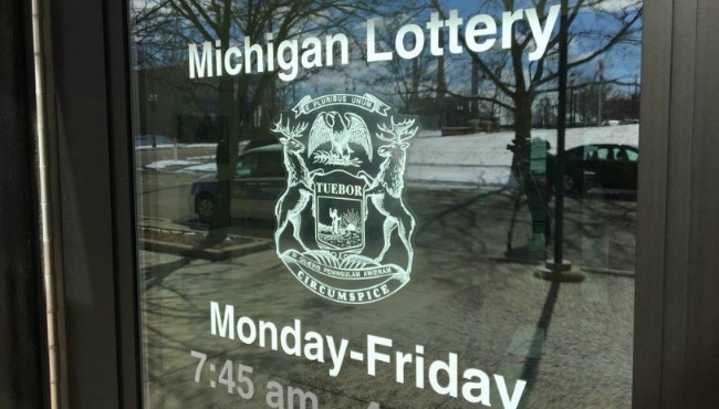 Shiawassee County man wins record-breaking $2.39 million jackpot