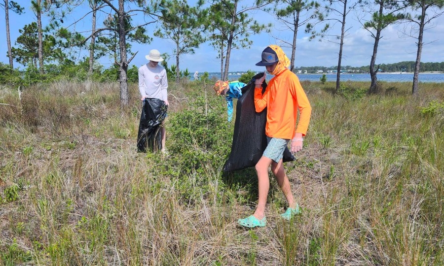 Scouting America Troop 529 cleans Spectre Island