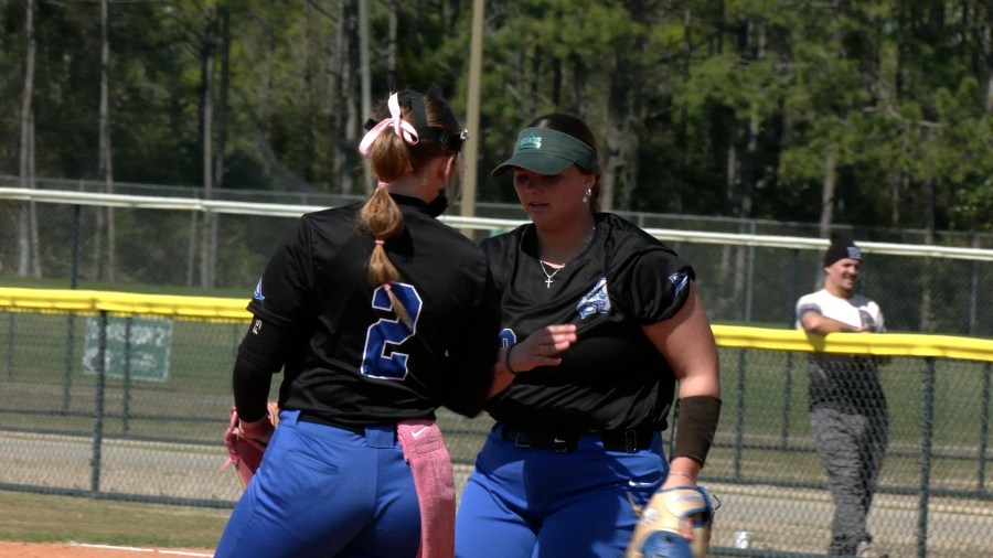 Arnold opens FL-USA Challenge with run-rule win