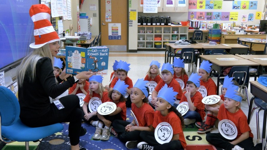 Deer Point Elementary teacher makes learning memorable