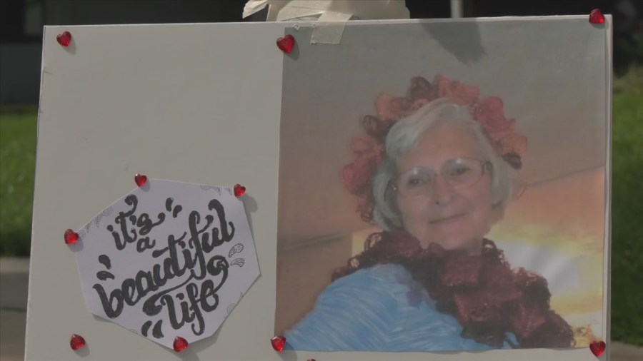 A light for Mary: Panama City residents demand action on pedestrian safety