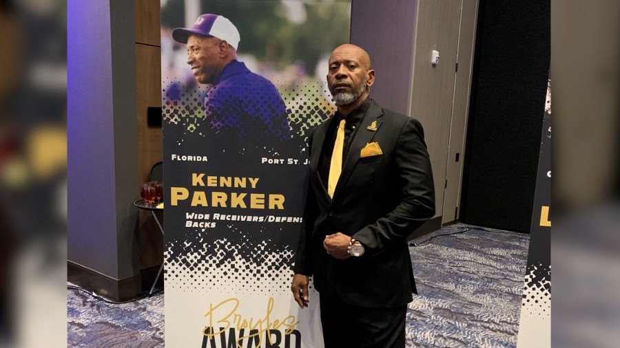PSJ's Kenny Parker honored with national award
