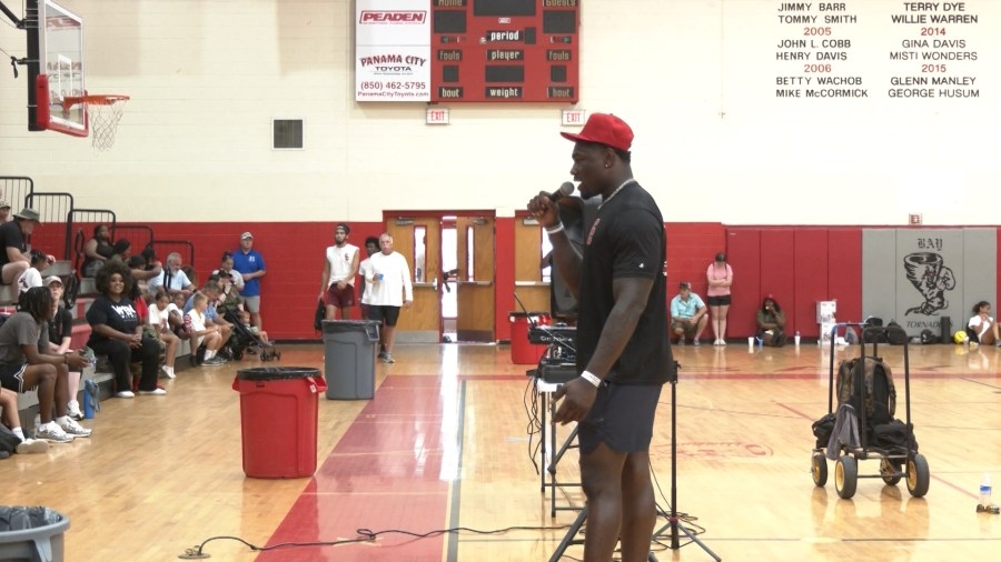 Chiefs' Janarius Robinson to host annual ‘Win Within' camp