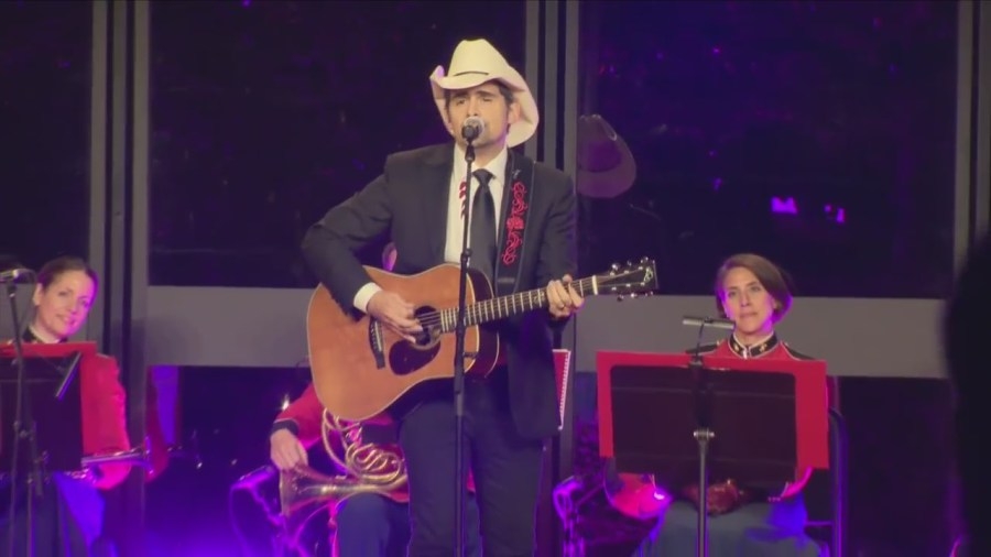 Country star Brad Paisley set to perform at Illinois State Fair again