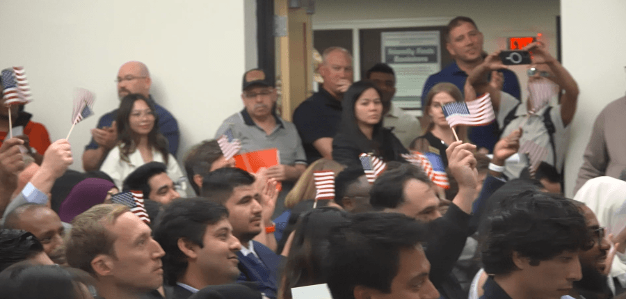 Nearly 180 new United States citizens naturalized in Peoria ceremony