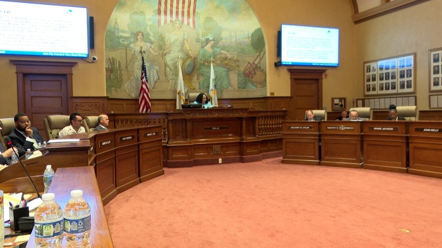 Peoria City Council approves $475,000 grant to demolish more vacant homes