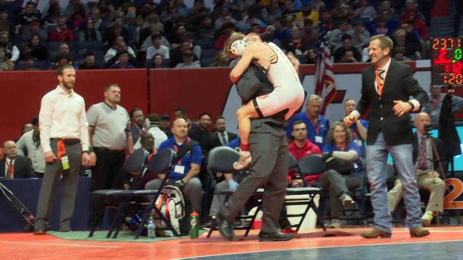 'One of the best feelings in the world' Hear from all 6 Central Illinois state title wrestlers