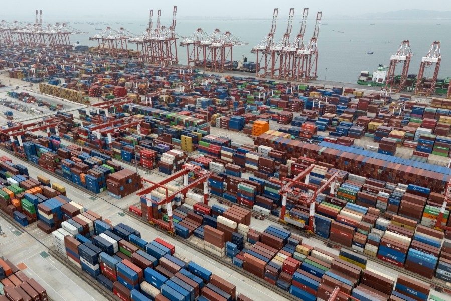 On the Record: Impact of tariffs on shipping ports in Central Illinois