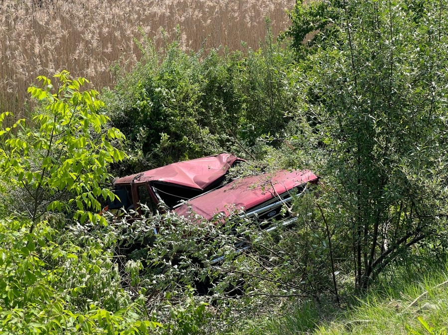 Stolen car located in ravine near Glasford