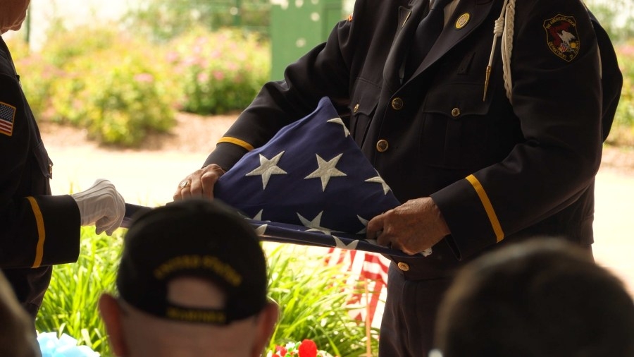 Peoria honors fallen servicemen with Memorial Day gathering