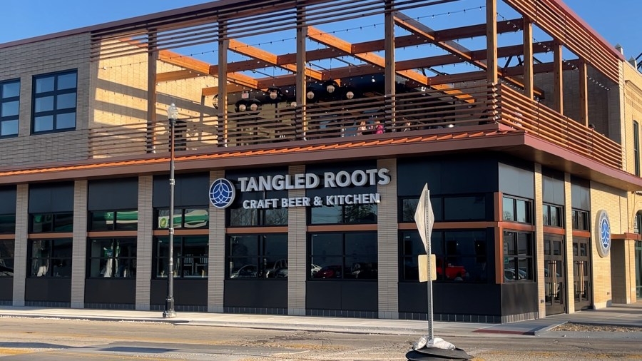 Tangled Roots Craft Beer and Kitchen now open in Washington Square