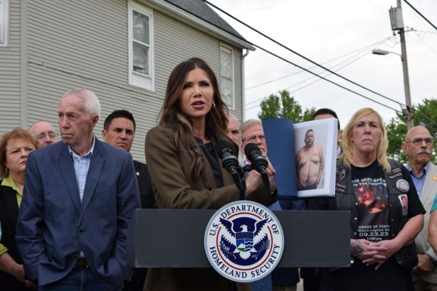 DHS Secretary Kristi Noem's Illinois stop on immigration laws called ‘publicity stunt'
