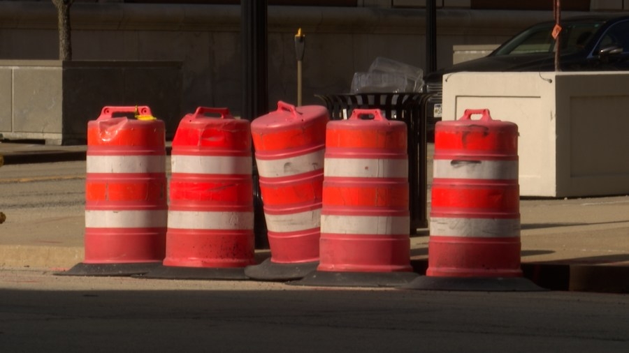 Sidewalks close for construction near Main Street and Jefferson Avenue