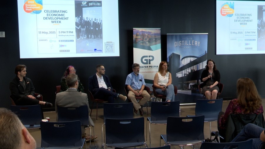 Peoria start-ups unveil innovative products at showcase event