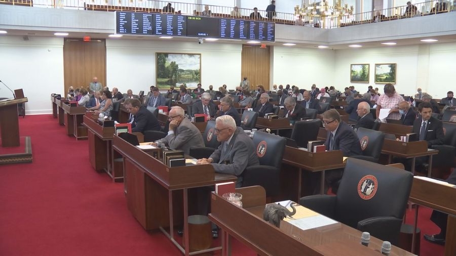 Bill allowing anyone 18 or older to conceal carry passes NC House, headed to governor