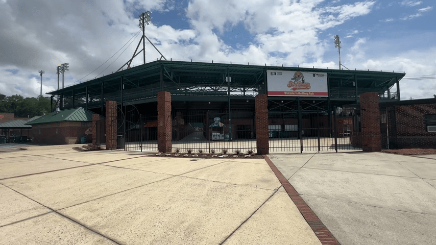 Kinston's Bird Dawgs debut with strong community support