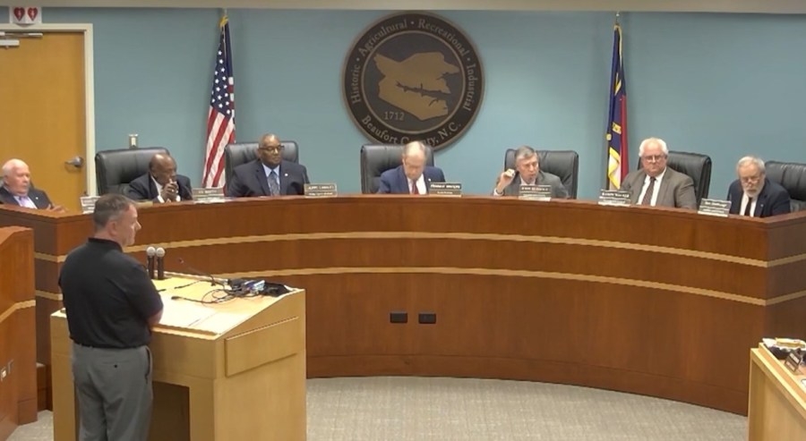 Beaufort County Commissioners weigh the costs of Closing SW Snowden
