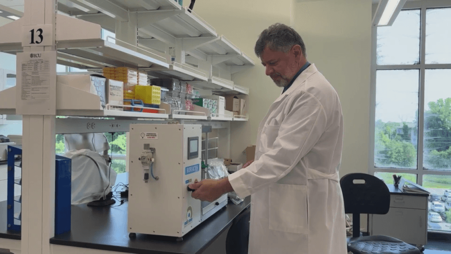 ECU School of Dental Medicine Professor Leads New Effort to Expand Dental Research