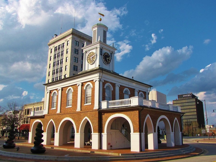 Arts Council of Fayetteville to host annual art exhibition