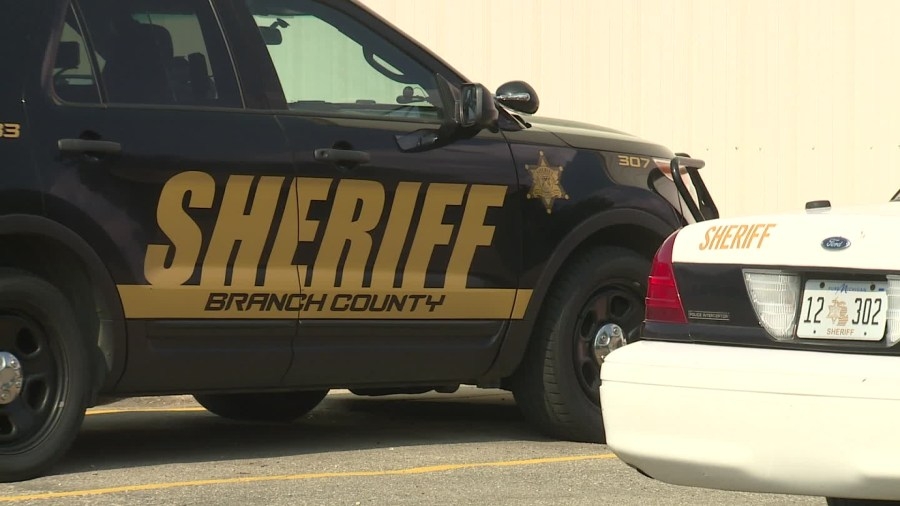 Deputies: 1 hospitalized after semi, SUV crash in Branch County
