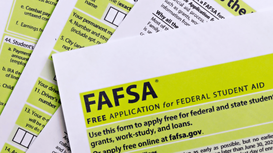 New sweepstakes to encourage Michigan students to fill out FAFSA
