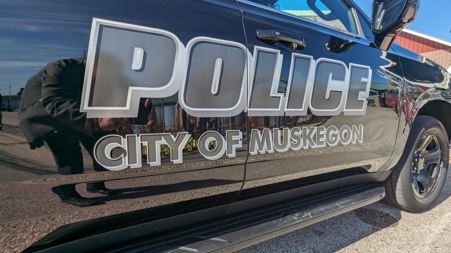 Muskegon man hospitalized with head injury after being hit by car