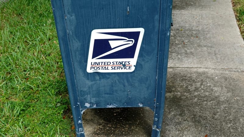 Stolen mail tossed along US-131; charges filed