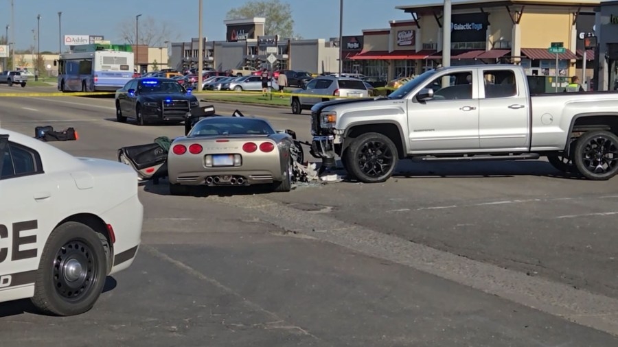 Police: 1 dead in crash on 28th Steet in Kentwood