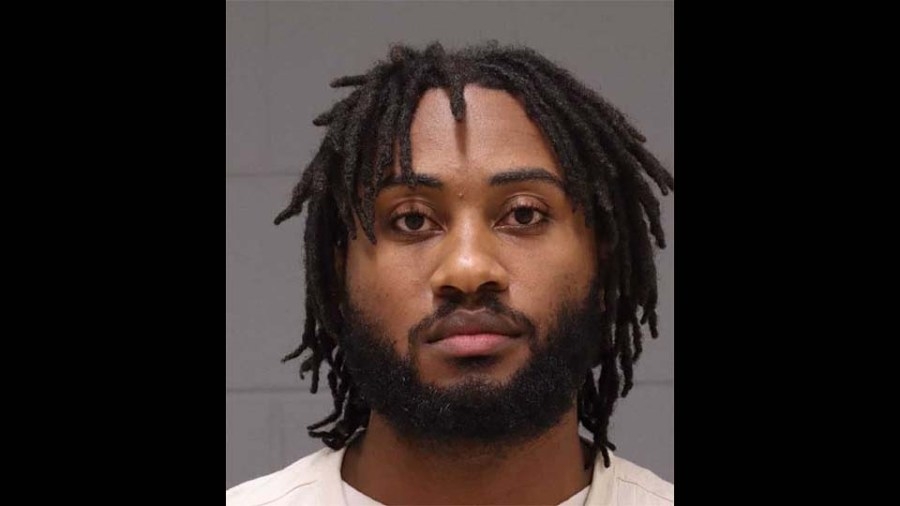 Kentwood social worker accused of trying to send explicit image to student