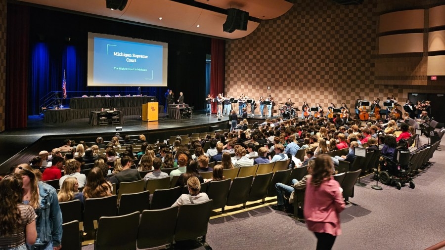 Michigan Supreme Court takes justice on the road for students