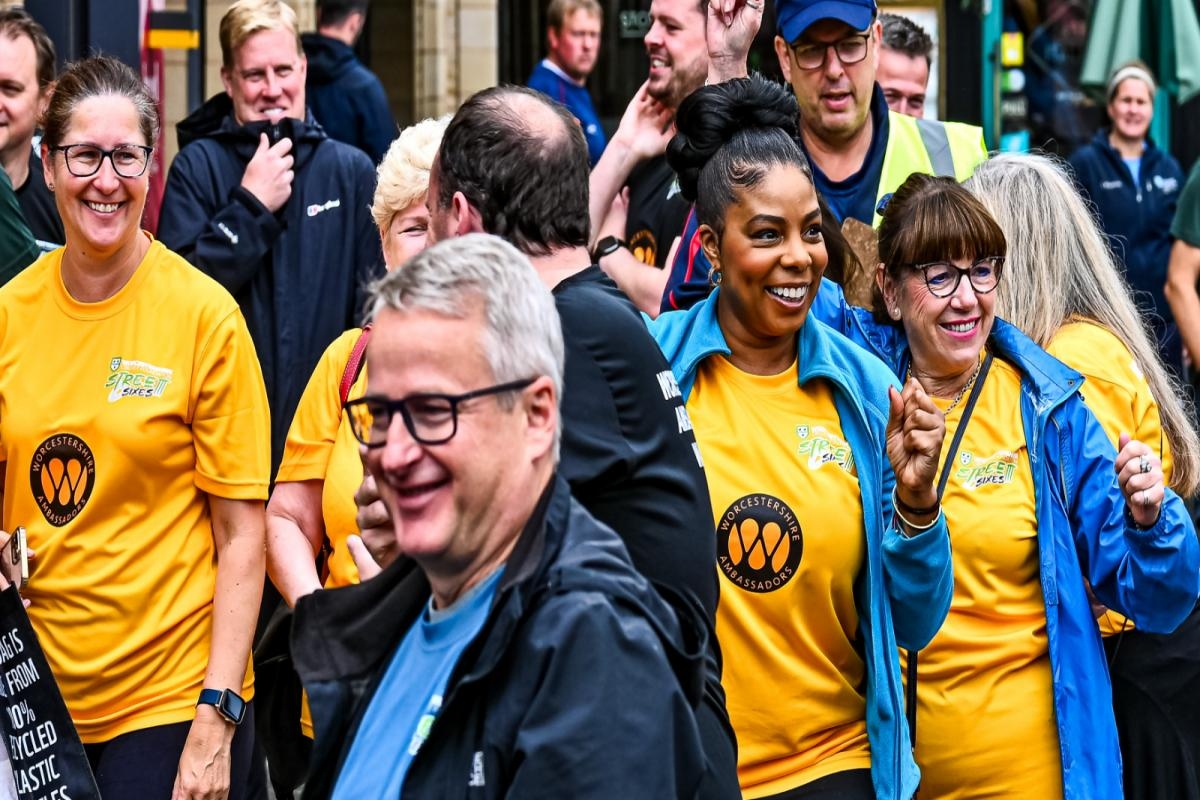 Worcestershire Ambassadors to sponsor Street Sixes cricket tournament