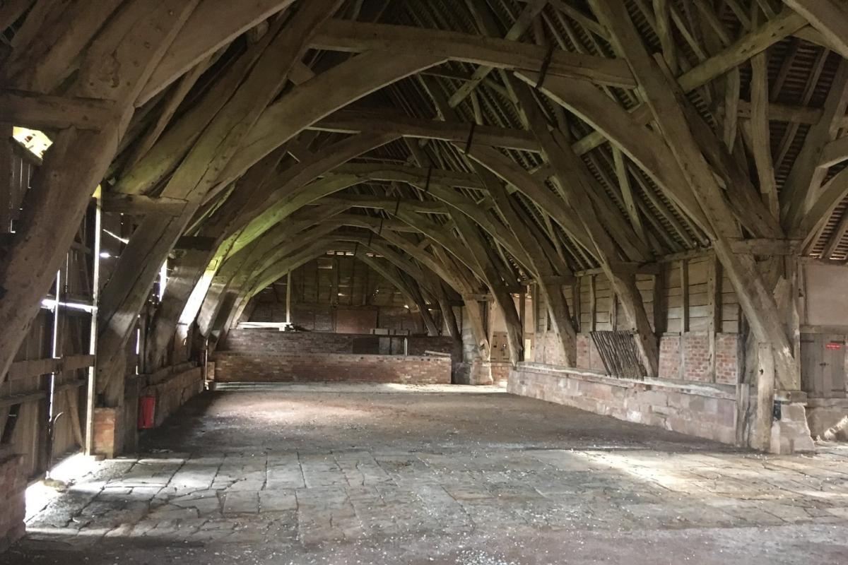 Discover the 'hidden gem' English Heritage site just 20 minutes from Worcester