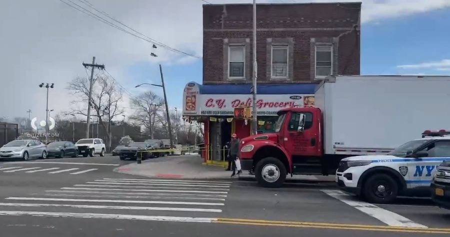 Victim shot after getting off bus in NYC: police