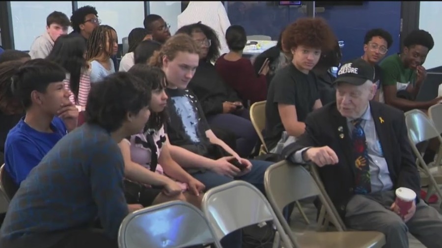 Students and Holocaust survivors unite for panel on antisemitism