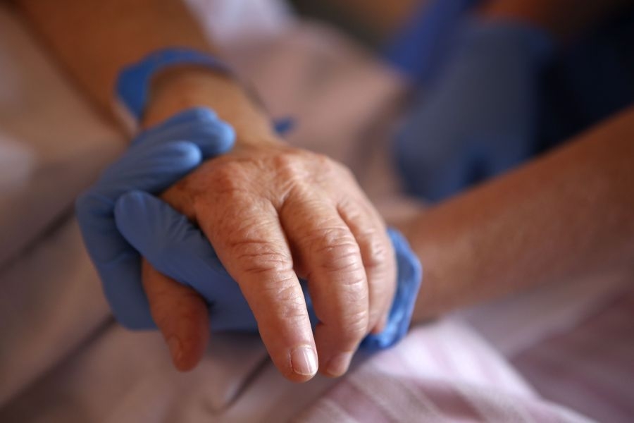 New York bill would allow terminally ill patients to end their lives